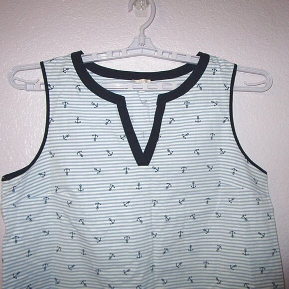 NWT Talbots LINEN Blend Size L BLOUSE Tank TOP V-Neck SLEEVELESS Nautical ANCHOR - Picture 2 of 8